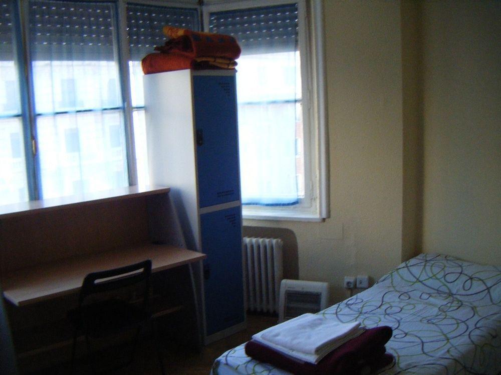 Auberge de jeunesse Muchomadrid Extérieur photo